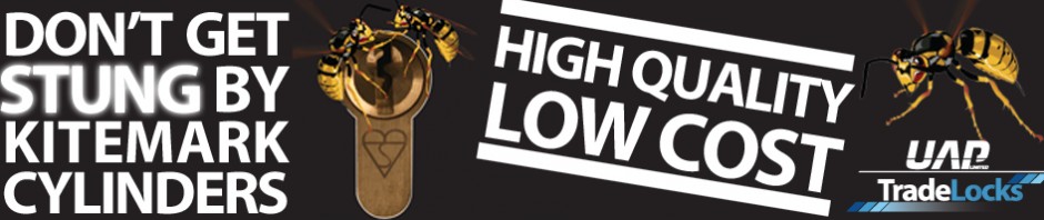 STUNG BANNER large